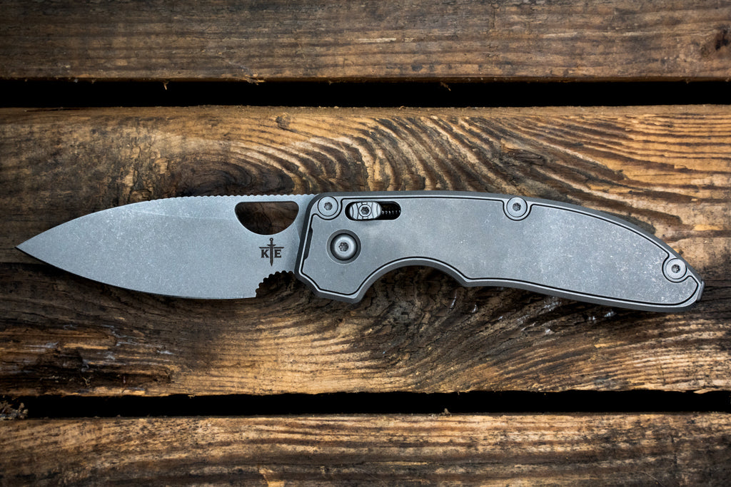 (PREORDER) Alter Folding Knife - Smooth Titanium + OD Green G10